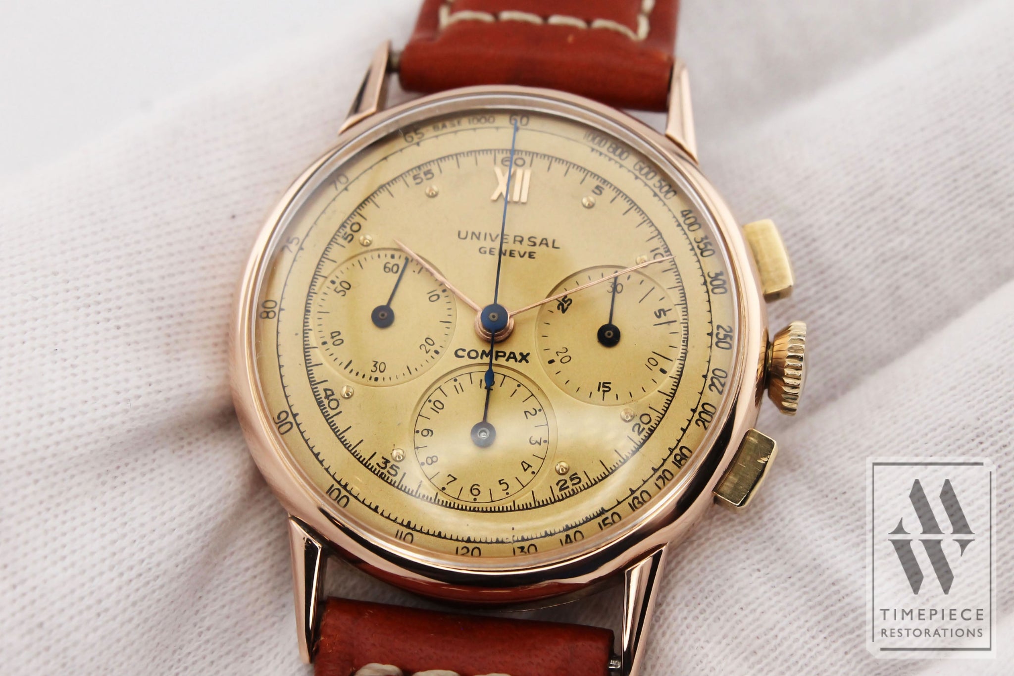 Universal Geneve Bicompax Vintage 1940s Chronograph Wristwatch